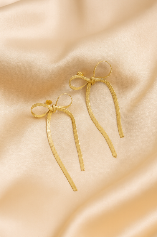 Golden Whimsy Eardrop