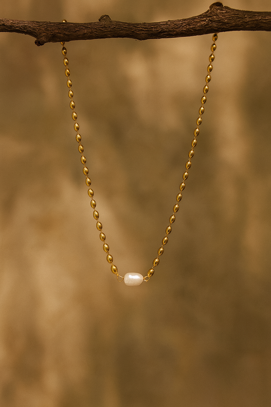 Beaded Pearl Chic Necklace