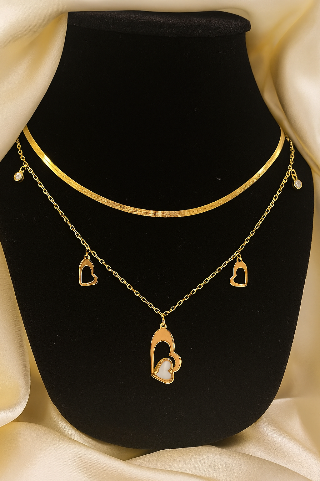 Charms, Layers & Pearls