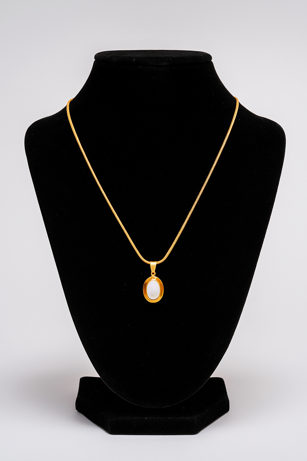 White Shell Pendant Necklace